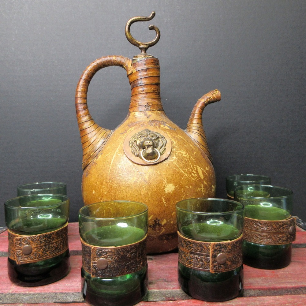 VTG MCM Italian Glass Decanter Set 6 Green Leather Snap Shot Glasses Lion